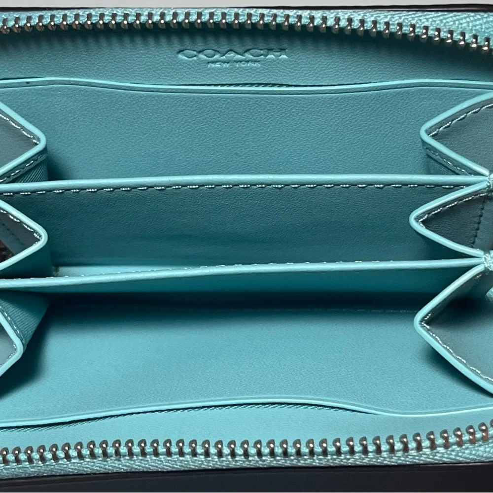 NWOT Coach Crossgrain Leather Small Zip Around Card Case - Picture 6 of 9